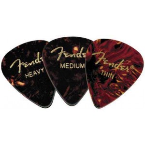 PUA FENDER TRIANGULAR 35M IMITACION CONCHA