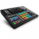 Caja de ritmo  MASCHINE STUDIO NEGRA